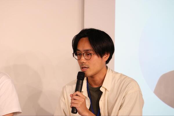 アウェアファイ秦さん